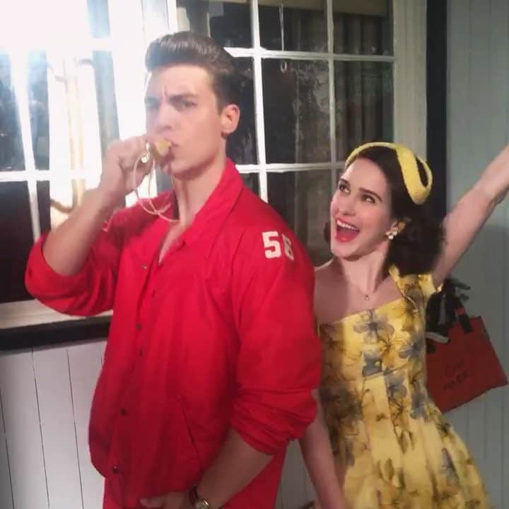 ノーラン・ジェラード・ファンクのインスタグラム：「#MarvelousMrsMaisel for the win! Congrats mega @maiseltv team and incomparable @rachelbrosnahan !!!! #Emmys2018」