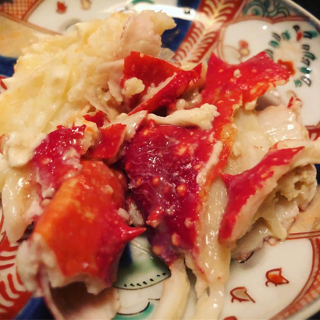 濱野りれさんのインスタグラム写真 - (濱野りれInstagram)「Crab restaurant 'kitafuku'🦀 #Reservation ➡︎ A few weeks #Taste ➡︎ A It was an unexpected experience I’ve ever had!! That's my friend said who come here for the first time😊 . エンターテイメント満載のカニ料理屋さん🦀何回来ても楽しい！ . . #rirelog#kitafuku#japaneserestaurant #tokyorestaurant#akasaka#ginza#roppongi#tokyoeats#foodie#foodstagram#gourmet#tabelog#foodlover#michelin#和食#蟹料理#赤坂#銀座#食べるの大好き#食べ歩き#東京グルメ#グルメ部#グルメ女子#きた福」9月19日 11時04分 - riregram