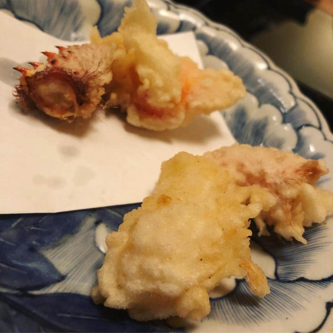 濱野りれさんのインスタグラム写真 - (濱野りれInstagram)「Crab restaurant 'kitafuku'🦀 #Reservation ➡︎ A few weeks #Taste ➡︎ A It was an unexpected experience I’ve ever had!! That's my friend said who come here for the first time😊 . エンターテイメント満載のカニ料理屋さん🦀何回来ても楽しい！ . . #rirelog#kitafuku#japaneserestaurant #tokyorestaurant#akasaka#ginza#roppongi#tokyoeats#foodie#foodstagram#gourmet#tabelog#foodlover#michelin#和食#蟹料理#赤坂#銀座#食べるの大好き#食べ歩き#東京グルメ#グルメ部#グルメ女子#きた福」9月19日 11時04分 - riregram