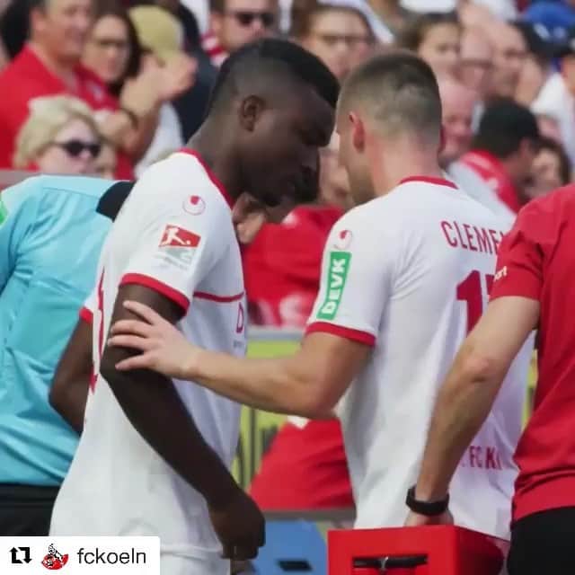 ジョン・コルドバのインスタグラム：「⚽️🙏🏾💪🏾」