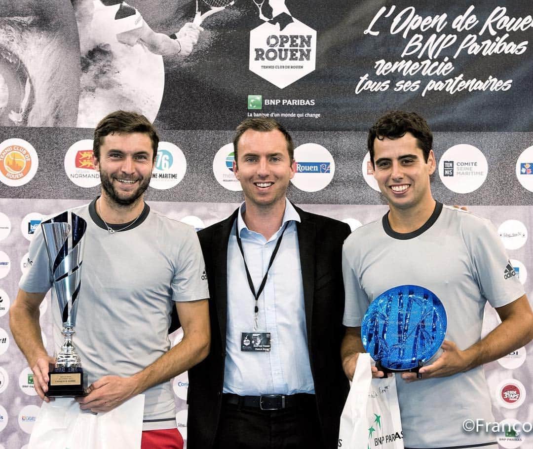 ジル・シモンのインスタグラム：「🏆 @openrouen #GillesSimon」