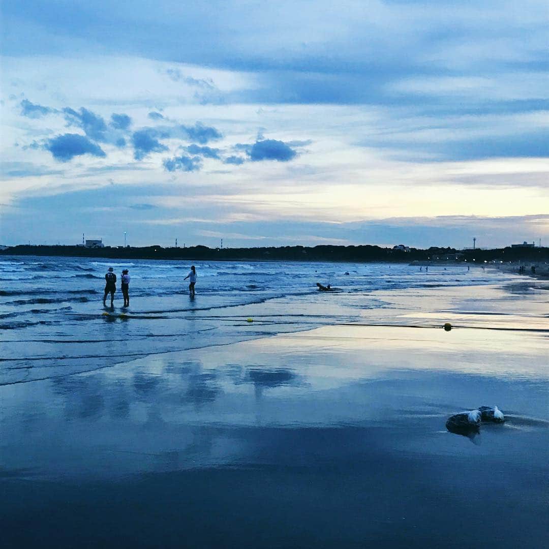 向井藍さんのインスタグラム写真 - (向井藍Instagram)「いつかの海🏖  はしゃいだなぁ🤣 #sea #海 #happy」9月19日 19時48分 - muuchan1024