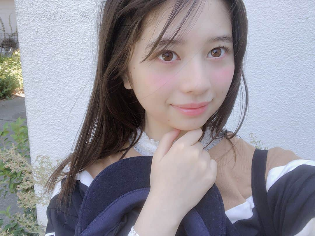 桜田ひよりさんのインスタグラム写真 - (桜田ひよりInstagram)「今日はTV LIFEの発売日です！チェックしてみてください！  そして、この前新しい作品がクランクインしました☺️あ〜、早く皆さんに言いたい〜😆😆 #TV LIFE #クランクイン」9月19日 14時30分 - hiyori_sakurada_official