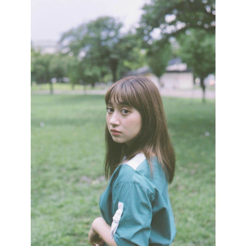 中塚智実さんのインスタグラム写真 - (中塚智実Instagram)「Photo  by @cotaroishii . . #photo #film #filmcamera  #写真 #フィルム #フィルムカメラ  #写真展 #photoexhibition #祐天寺  #yumyum #石井小太郎  #中塚智実」9月19日 14時38分 - tmm_n0618