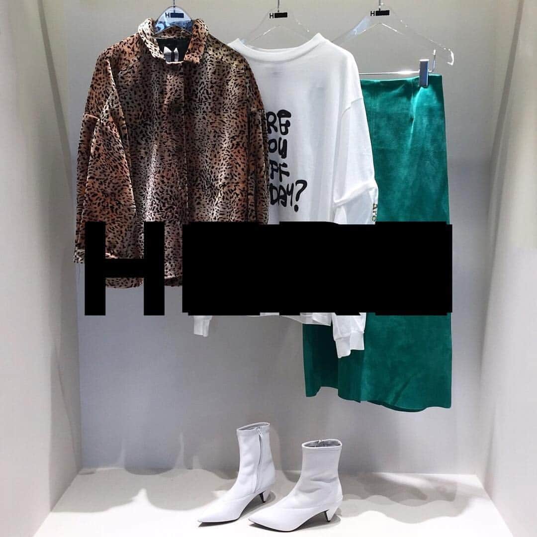 H BEAUTY&YOUTHさんのインスタグラム写真 - (H BEAUTY&YOUTHInstagram)「＜ROSEANNA＞ leopard shirt ¥78,000-(+tax) ＜Today-edition＞ long sleeve tee ¥12,000-(+tax) ＜H BEAUTY&YOUTH＞ suede tight skirt for women ¥38,000-(+tax) ＜ALUMNAE＞stretch booty for women ¥90,000-(+tax)  #H_beautyandyouth @h_beautyandyouth  #BEAUTYANDYOUTH #Unitedarrows #roseanna #todayedition #alumnae」9月19日 16時20分 - h_beautyandyouth
