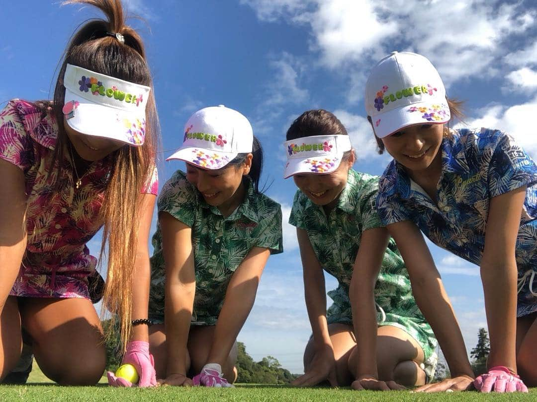 相川友希さんのインスタグラム写真 - (相川友希Instagram)「女子ゴルメンバーでゴルフ制服♡⛳️ #ゴルフ #おそろ #女子ゴル #コンペ参加 #お気に入り #ゴルフ熱 #晴天 #楽しい #苦しい #上手くなりたい #制服 #golf #練習 #ジンギスカン #シンガポール #ポンコツ」9月19日 17時24分 - yuki923a