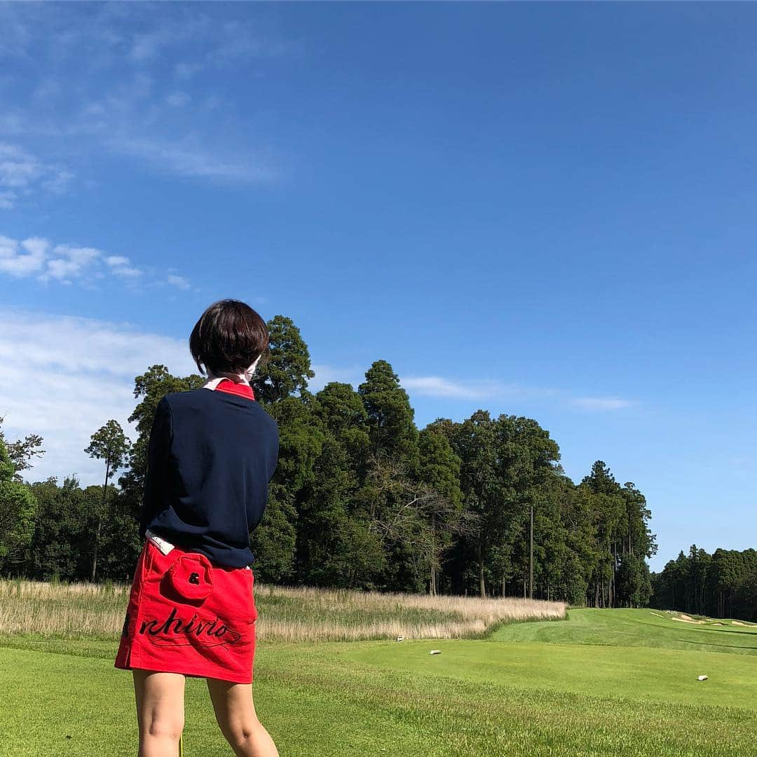 宮崎宣子さんのインスタグラム写真 - (宮崎宣子Instagram)「奈苗ちゃんゴルフ😆💕🏌️‍♀️ 上手いし、可愛いから、 全て参考になる‼️ #golfgirls #golflife #golflovers #奈苗ちゃん #golffashion #golfwear #archivio #ゴルフ女子 #ゴルフウェア #アルチビオ #数少ないゴルフ仲間に感謝」9月19日 20時28分 - miyazaki_nobuko