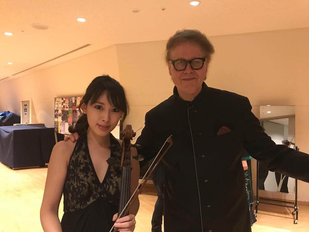 水野由紀のインスタグラム：「* I had an amazing time!! デュメイとの室内楽の演奏会。 彼に出逢い、共演出来るなんて奇跡のような時間でした。 チェロを弾いてきてよかった。 しばらくは余韻に浸りたい。  #京都 #kyoto #concert #violin #cello #brahms #tadashi #dumay #dress」