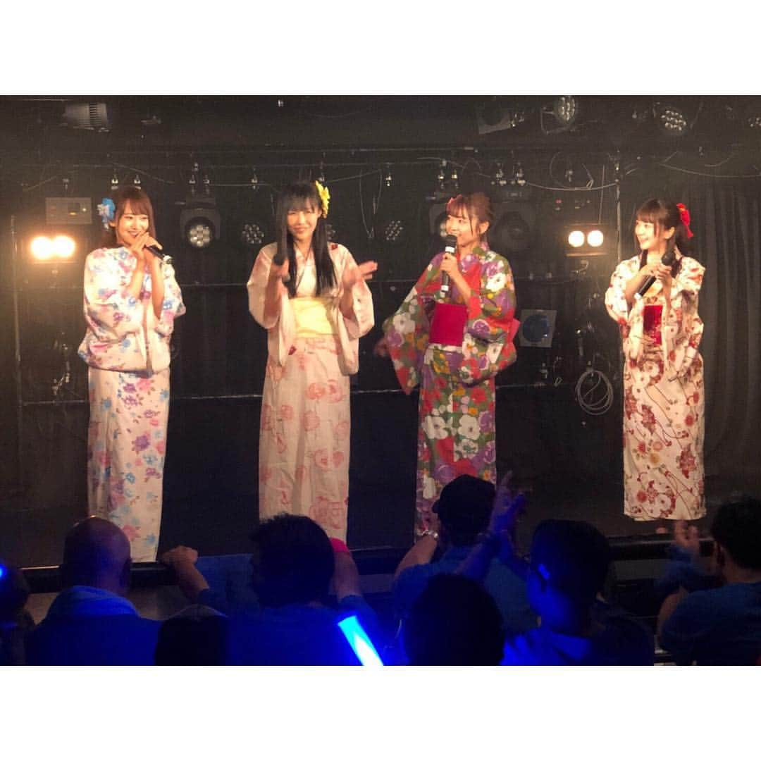 浜田コウさんのインスタグラム写真 - (浜田コウInstagram)「みんなで浴衣着れて嬉しかった〜👘浴衣からの衣装チェンジでバタバタさせてしまったけど💦浴衣ライブまたやりたいな🌸 #tiktok #浴衣 #ライブ #生誕祭」9月19日 22時21分 - kou0929