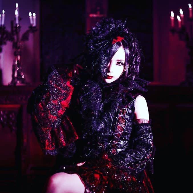 矢島舞依さんのインスタグラム写真 - (矢島舞依Instagram)「Newアー写✨」9月20日 14時54分 - maisama.vampire