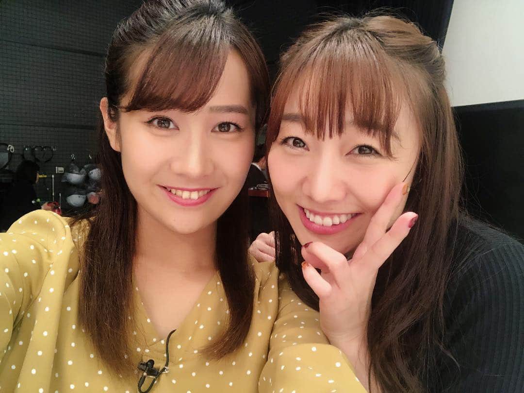 島津咲苗さんのインスタグラム写真 - (島津咲苗Instagram)「あかりんに久しぶりに会えて嬉しかったです☺️💓徳ダネで紹介した衣装、あかりんが着ているところ早く見たいなぁ...👀メ〜テレ秋祭りでお披露目とのこと！もう行くしかないですね🙈 . . . #メーテレ秋祭り は9月29日(土)30日(日)の二日間で、あかりんが出演するのは土曜日です。 #SKE48 #SKE #須田亜香里 さん #あかりん #ドデスカ #コメンテーター #メーテレ #島津咲苗 #秋祭り #名古屋学芸大学 #ファッション造形学科」9月20日 10時48分 - sanae_shimazu