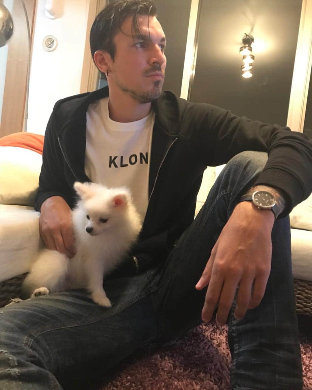 ハーフナー・マイクのインスタグラム：「#klon #wear #ロンt」