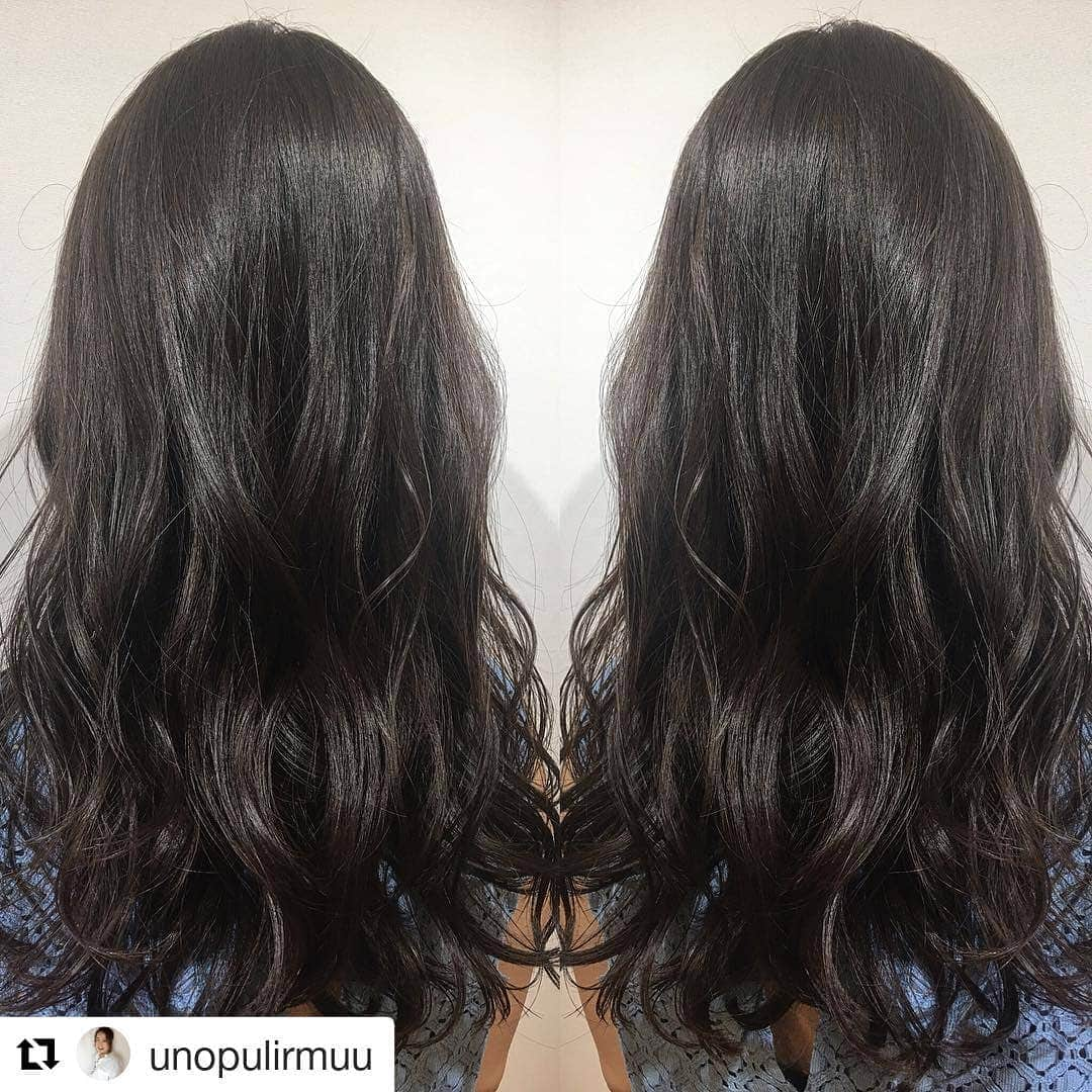 vif.unopulir 梅田茶屋町のインスタグラム：「#Repost @unopulirmuu (@get_repost) ・・・ vif by unopulir 【住所】大阪府大阪市北区茶屋町1-1共信梅田ビル6F 【TEL】0661367334 【営業時間】 平日  11:00～20:00(カラー19:00・パーマ18:30) 土日祝  10:00～19:00(カラー18:00・パーマ17:30) 【Menu】 カット ￥4,320 カラー ￥6,480～ デジタルパーマ ￥10,800 トリートメント ￥3,240～ ヘッドスパ ￥1,620～  #vifbyunopulir  #茶屋町美容室vif  #vif4周年インスタキャンペーン #ヘアカラー #エヌドットカラー #アディクシーカラー #ハイライト #アッシュ #アッシュカラー #3Dカラー #グレー #グレージュ #ブルージュ #グラデーション #バレイヤージュ #グラデーションカラー #ダブルカラー #ハイトーン #外国人風カラー #外国人風 #梅田美容室 #茶屋町美容室  #ヘアスタイル #ヘアサロン #女性専用サロン #ショートヘアー #ショートボブ」