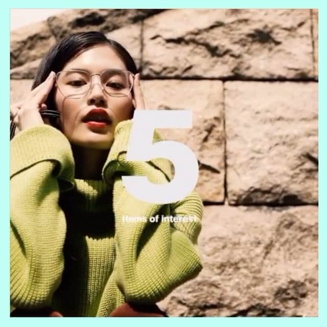 MINE(マイン)のインスタグラム：「秋ファッションなに着る❓ これさえおさえておけば、秋ファッションの鮮度が上がる5つのキーアイテムをMINEが提案！ プレイフルなNEWシーズンの到来を楽しんで！ ・ プロフィールTOPからスタイリングをさらにcheck💋 ・ Videographer：Masato Mitsunari（totem） Stylist：Chiaki Utsunomiya @utsunomiyachiaki  Hair & Make-up：Taro Yoshida  Model：Eri Tachibana @tcbneri Eiri Kazama @eirikazama  Editor：MINE ・ #2018aw#autumn#winter#autumnfashion#winterfashion#longboots#knit#check#skirt#ootd#秋ファッション#秋冬ファッション#トレンド#秋トレンド#トレンドファッション#ニット#デニム#ロングブーツ#タイトスカート#チェック#朝MINE」