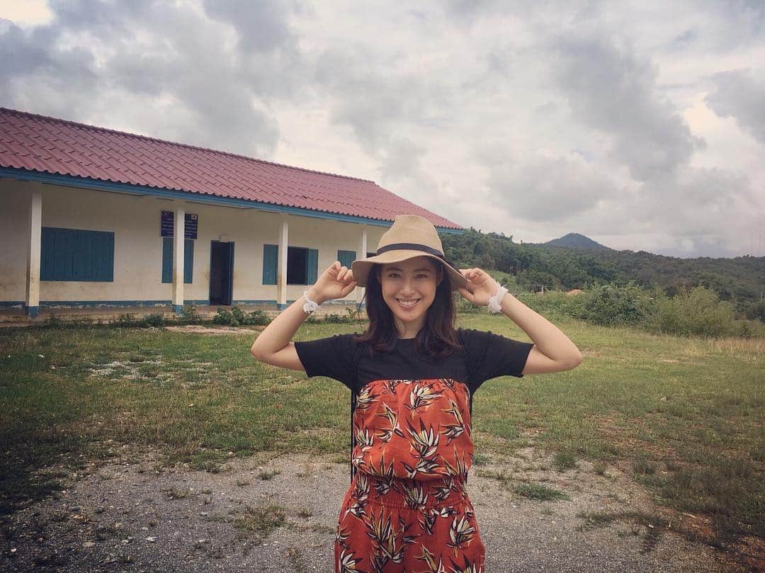 瀧本美織のインスタグラム：「#海外#ロケ#abroad#where#旅#人#nature」