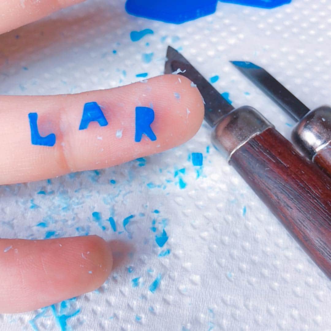 Daisukeのインスタグラム：「新作を製作中！クラウドファンディングのリターンも製作に取り掛かり始めました。#Laughandrockaccessories」
