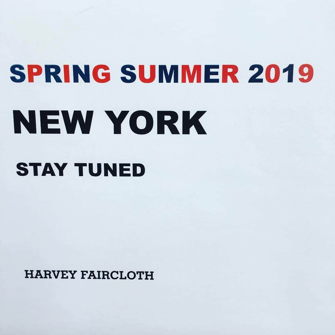 ハーヴェイフェアクロスのインスタグラム：「New York Fashionweek. Just around the corner #nyfw #ss19 #staytuned #harveyfaircloth #highlowfashion」
