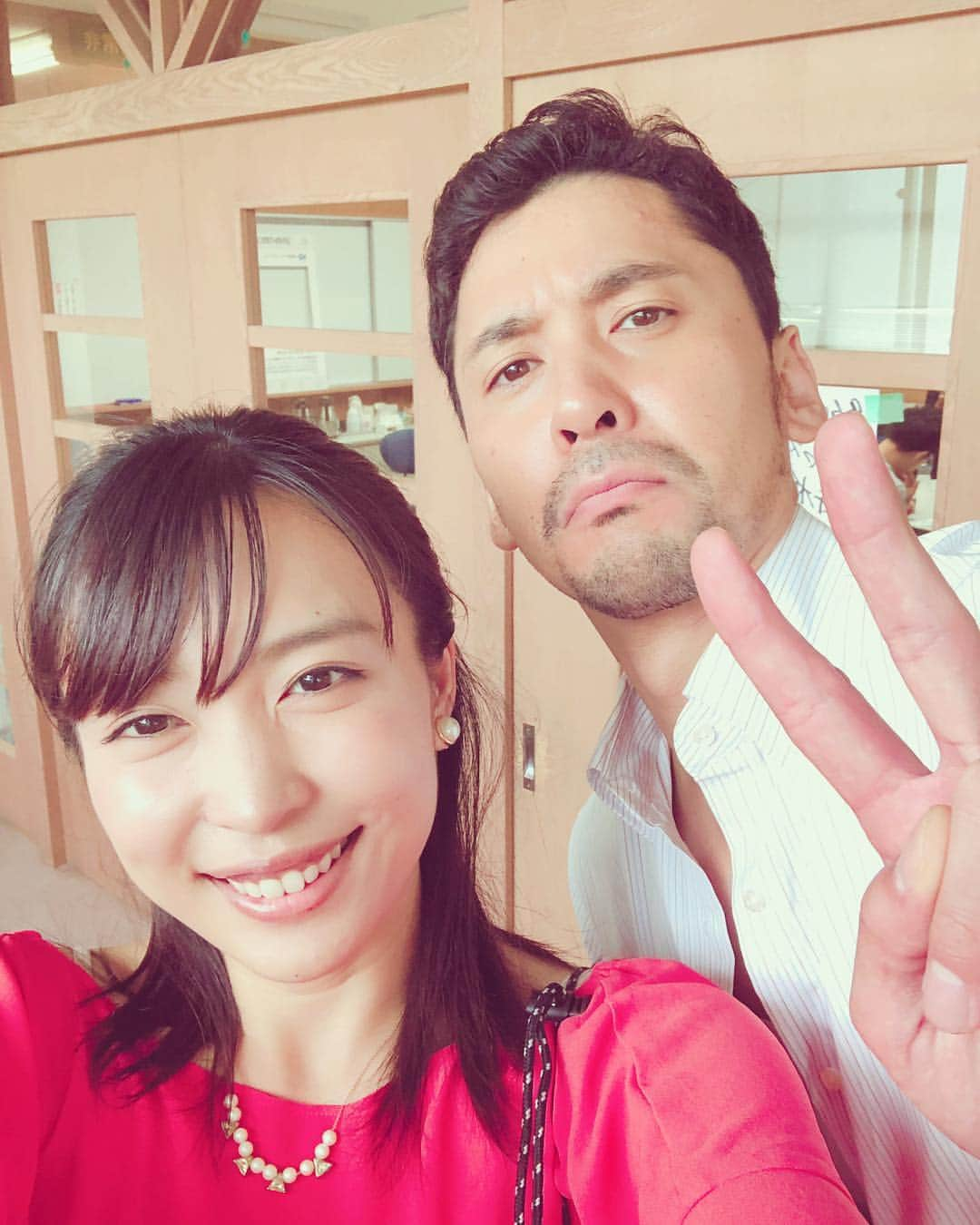 黒川芽以さんのインスタグラム写真 - (黒川芽以Instagram)「今日は、色々な方と再会してます(^^) 深水さんも久々☆色々な役が出来ちゃうけど、本当に優しくて人当たりの良い方です！！ #深水元基 #映画の撮影中」8月29日 13時53分 - mei_kurokawa