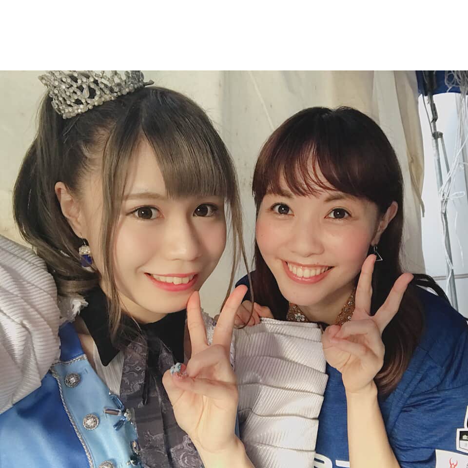 山口みらんさんのインスタグラム写真 - (山口みらんInstagram)「ずっとずっと1番近い目標。 大好きな横浜F・マリノスに少しでも放課後プリンセスとして関わる事が出来たら...と思っていた。 マリノスの日産スタジアムのホームにはトリコロールステージが開催されるという事で放課後プリンセスとして出演させて頂くことが出来ました😭💓 今回はシンデレラ衣装で制服シンデレラとFORZA!OLE!の2曲を披露しました！沢山のマリサポさんとグラサポさんが立ち止まってみてもらえて本当に幸せな空間でした。マリサポさん優しく迎え入れてくれたような気がして本当に本当に嬉しかったです。ありがとうございました！卒業するまでに私のひとつの目標が達成することができて本当に幸せでした！！！ 放課後プリンセスを応援してくれてる皆も、みらんの晴れ舞台だ！と駆けつけて精一杯声を出して応援してくれてありがとうございました！！！みんなの優しさ愛を感じた私にとって絶対に忘れられない思い出の深い1日になりました！！！こんな幸せな時間をありがとうございました(´；ω；｀) #fmarinos #マリノス #横浜Fマリノス #放課後プリンセス #idol #soccer #jリーグ #トリコロールステージ #横浜 #日産スタジアム #サッカー #ユニフォーム女子」8月30日 13時50分 - yamaguchi_miran