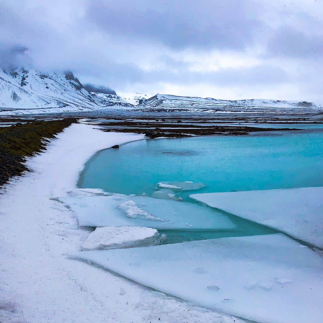 玉木宏のインスタグラム：「#iceland #氷の世界 #glacier」