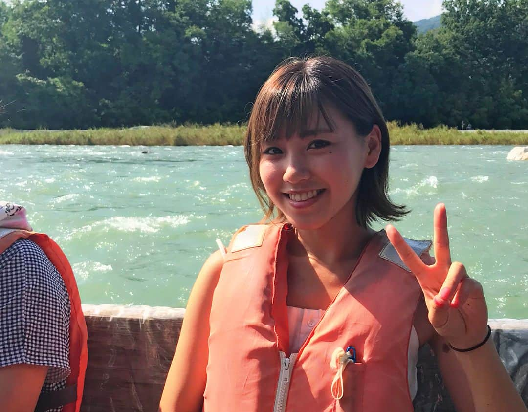 笠原美香さんのインスタグラム写真 - (笠原美香Instagram)「🌊🚣✨ . #長瀞 #長瀞ライン下り #川下り #埼玉 #nagatoro #riverboating #boating #summer #natural #river #instagood #trip #japan #japan_of_insta #ラフティング #rafting #平成最後の夏 #夏の思い出 #여행 #풍경  #일본  #여름 #プチ旅行 #女子旅 #昔ながらの #自然 #マイナスイオン #beautifuljapan #2018」8月30日 16時13分 - mika.k419