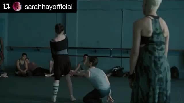 マリーナ・べネディクトのインスタグラム：「Thx for sharing Sarah! Sending so much love to my #FleshandBone family.  Check out the beautiful @sarahhayofficial in one of my favorite studio scenes. If you haven’t seen the show, go to Amazon and watch it. The performances are beautiful. Sending all of the cast and creative team, especially @moirawalleybeckett my love. Thank you for the gift of allowing me the opportunity to bring my love of dance and acting together into this touching and dynamic and story. #FEITH」