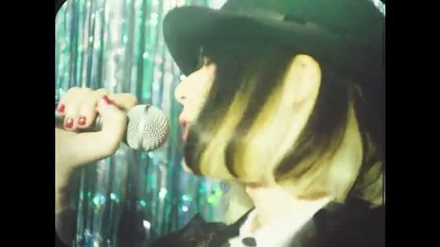 majikoのインスタグラム：「パラノイア- MV . あがりました！ 今回も、声、ひび割れた世界、に続き、林監督に撮ってもらいましたぞ。 . 作詞作曲編曲頑張りましたぞ！ 初ワンマンライブをやった思い出深いキネマ倶楽部にて撮影しました！ 次の日痣だらけになってました！ きもちい！きもちい！ちもきい！ 是非みてみてくださいな◡̈⃝︎ . https://www.youtube.com/watch?v=_cnHxTaGrYQ . . . そんでもって！ ワンマンライブやるぞ！ 「majiko ワンマンLIVE -Come on, LIVE or Regret-」 明日9月1日(土)0:00より FCモバイルファンクラブ「zikka」にて先行予約を開始します！ ぜひお越しください！ . 11/7(水)@渋谷WWW open 18:15/start 19:00 adv ¥4,500(ドリンク代別) . http://www.majiko.net/live/」