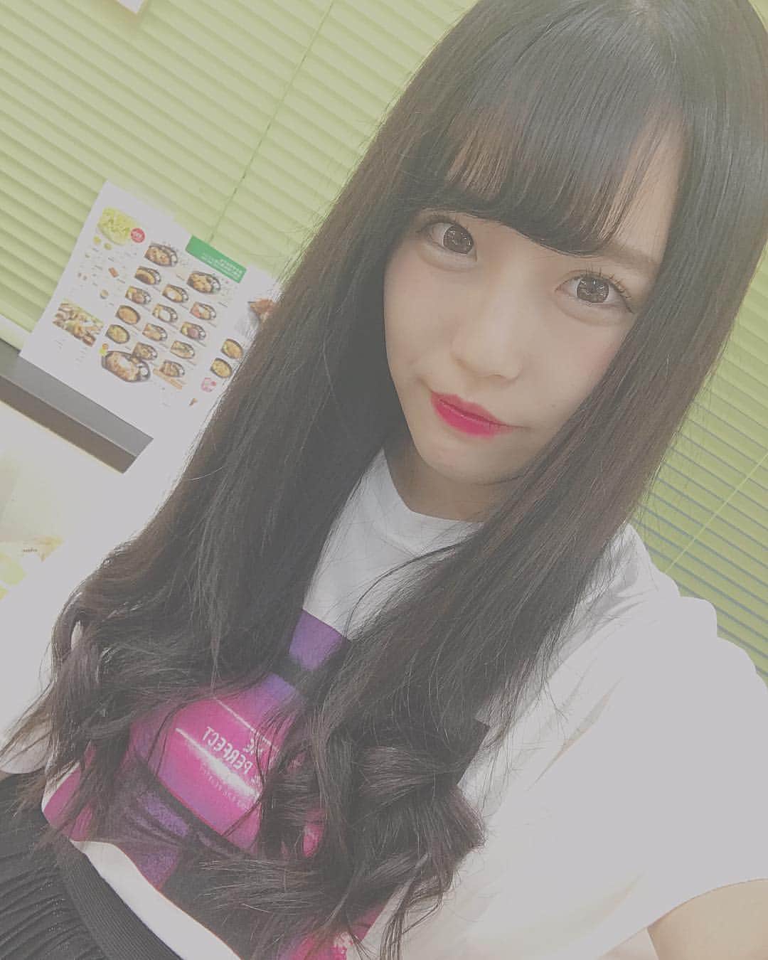 坂本舞菜のインスタグラム：「いっつもこの口してんな！！！！！」