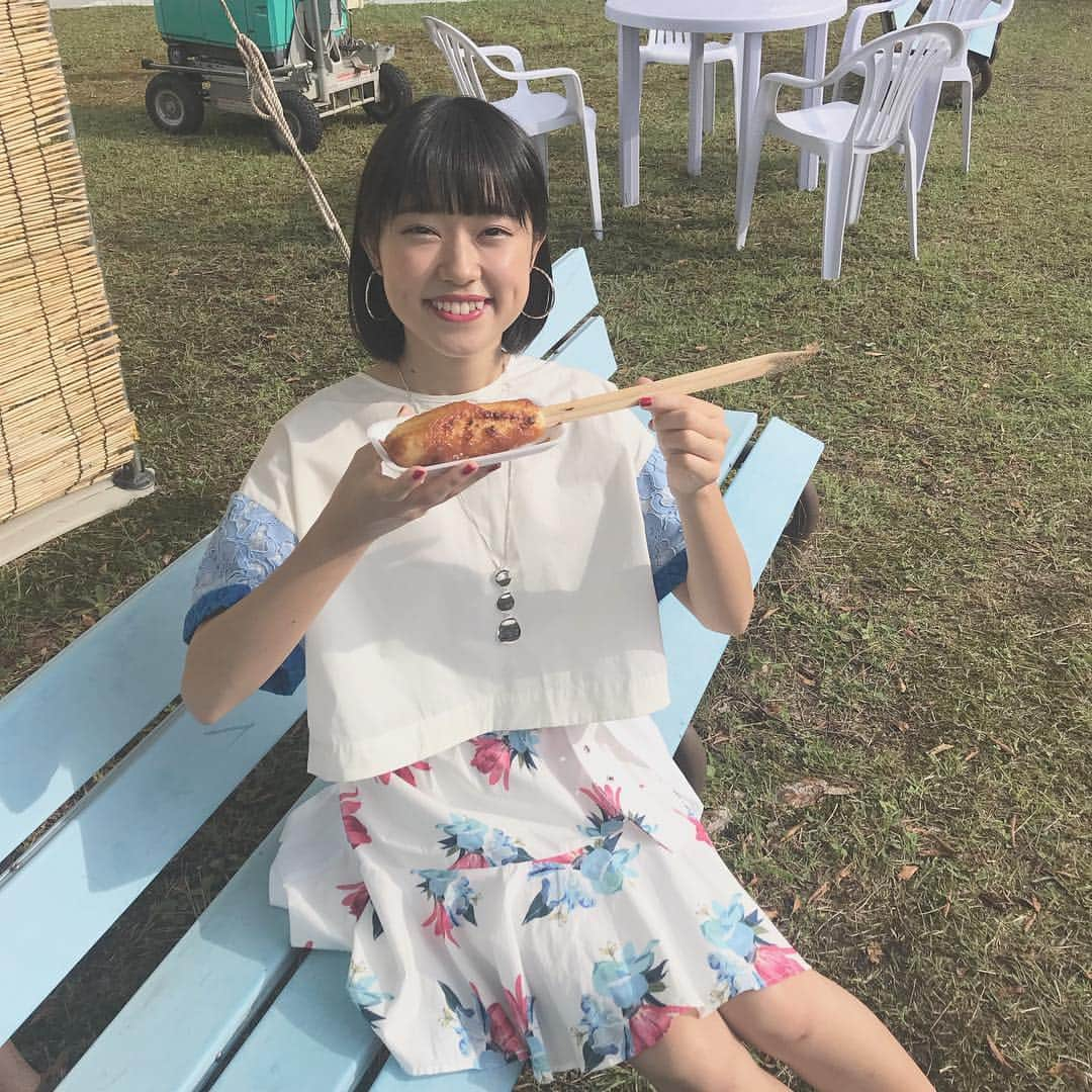 アサヒ（小林あさひ）さんのインスタグラム写真 - (アサヒ（小林あさひ）Instagram)「初秋田！ 初きりたんぽ！ 美味しい〜🌾」9月1日 16時00分 - lgm_asahi_official