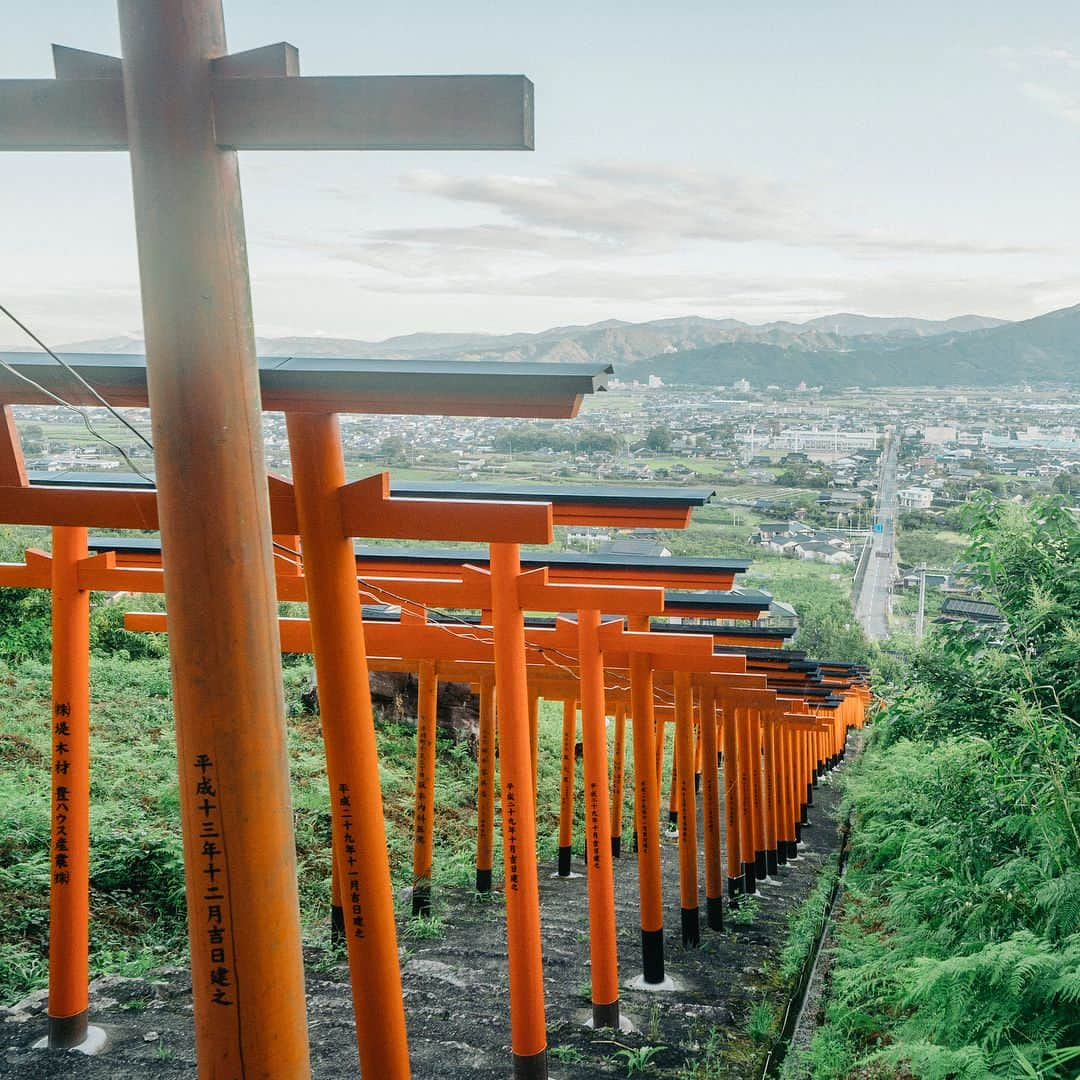 kさんのインスタグラム写真 - (kInstagram)「#浮羽稲荷神社 #赤い鳥居  #うきは #うきは市 #吉井町 #浮羽 #福岡 #うきはライフ #fukuoka #ukiha #ukihalife」9月3日 3時00分 - ukiha_life