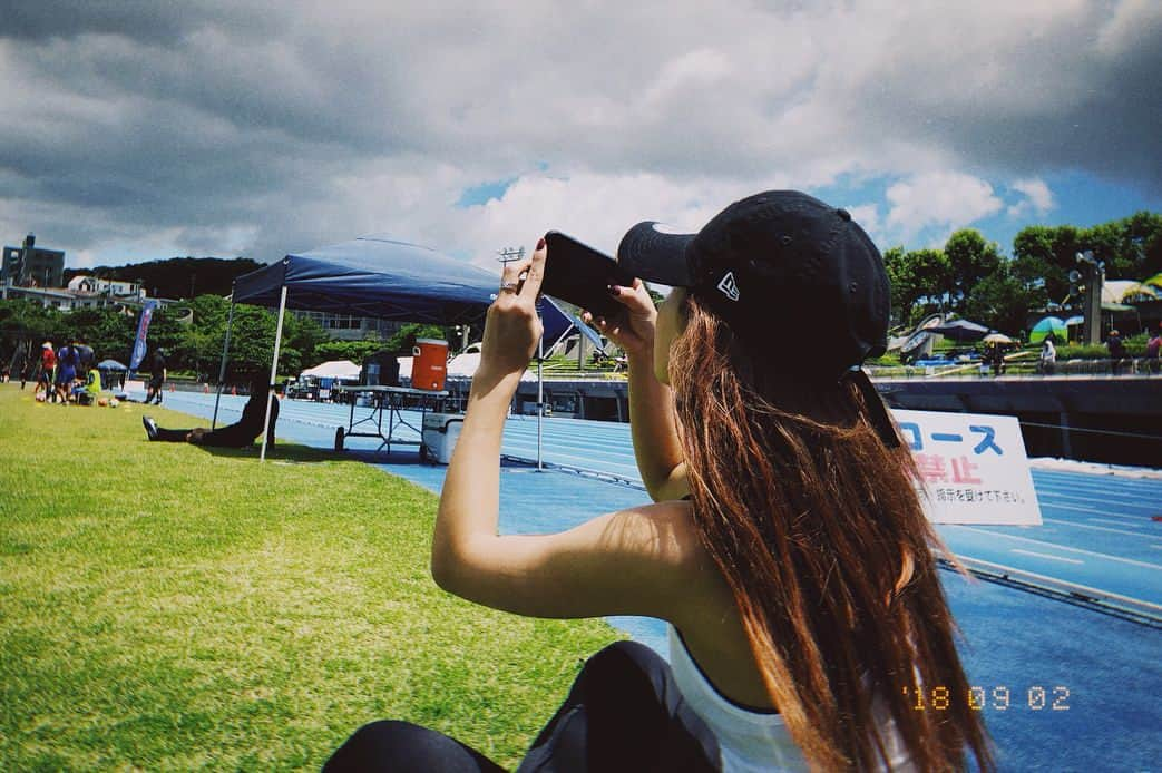 武部柚那さんのインスタグラム写真 - (武部柚那Instagram)「in Okinawa🌺🌞 1日お日様に当たって 走って汗かいて 子供達のエネルギー沢山もらいました！🔥⚽️ ブログ書こう〜っ🙋‍♀️ #EXILECUP」9月2日 22時52分 - yuzuna__takebe__official