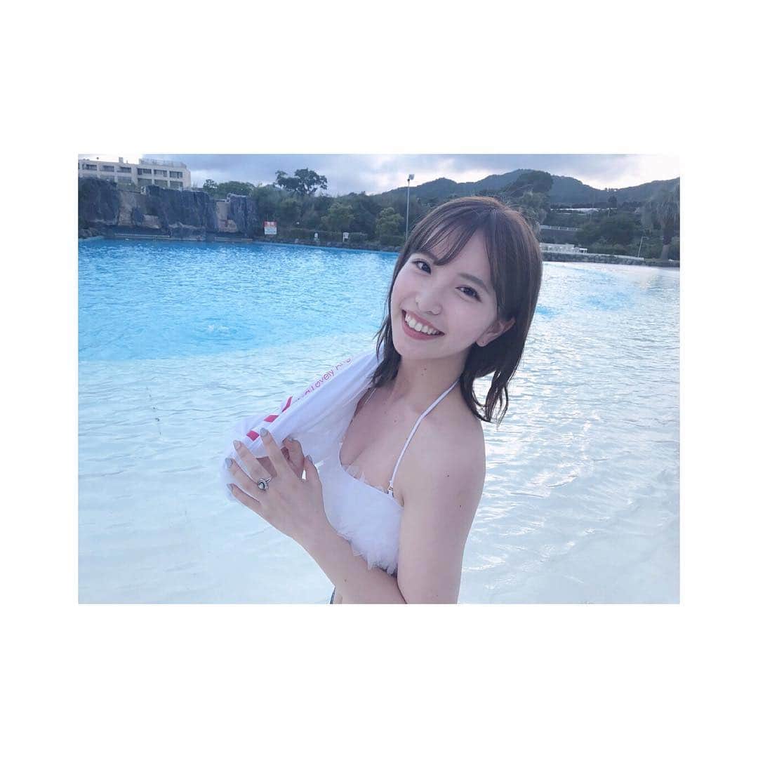 川崎成美さんのインスタグラム写真 - (川崎成美Instagram)「#プール #水着」9月3日 0時01分 - naru_1127