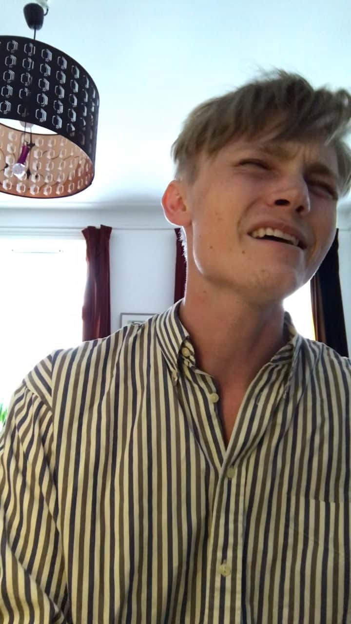 ウルリック・マンターのインスタグラム：「Sometimes things don’t get better.」