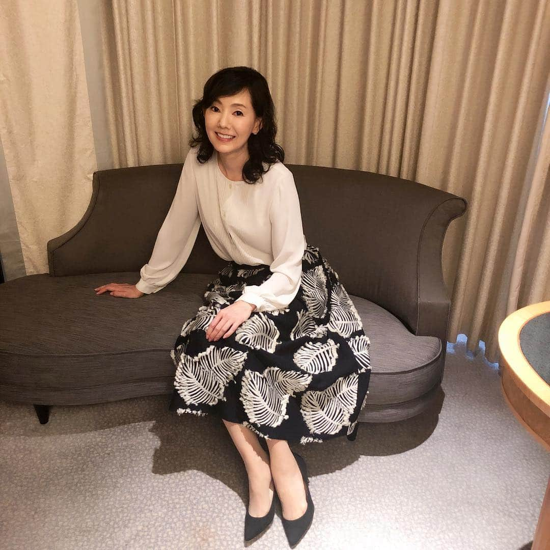 とよた真帆さんのインスタグラム写真 - (とよた真帆Instagram)「ドラマクランクアップ！ 良い緊張感の1ヶ月でした😌OA日はまたお知らせします🌟  #ドラマ #actress #actor #coomb」9月3日 7時44分 - maho_toyota