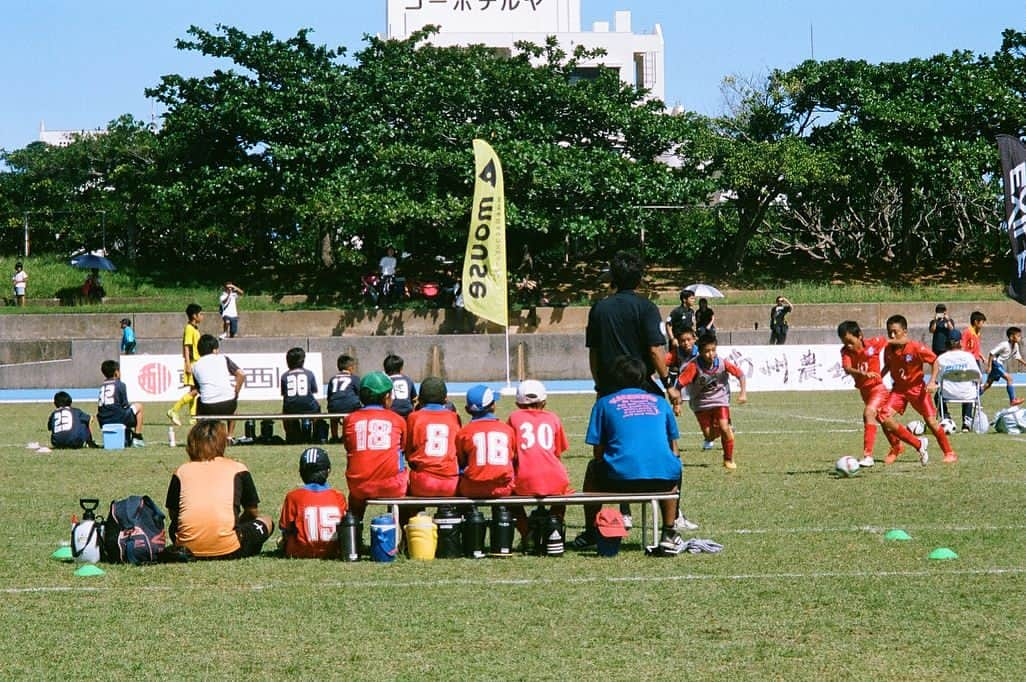 須田アンナさんのインスタグラム写真 - (須田アンナInstagram)「. "⚽️EXILE CUP 2018⚽️" 子供達の一生懸命な姿と笑顔。 みんなが未来を作っていくと思うと 色んな想いが込み上げました! #EXILECUP #九州大会1 #沖縄 #annababyfilm」9月3日 21時08分 - annastagram.official