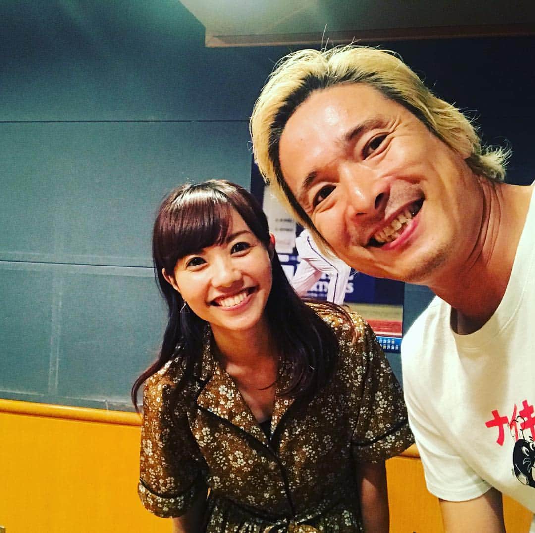 井手大介のインスタグラム：「ティッピーがクロアチアに旅立っているので #とれせん の代打DJを担当しました。@sakumusic39 Sakuちゃんと楽しい4時間の放送でした。Sakuちゃん、スタッフのみんな、そして聞いてくれたみんなありがとうこざいました！明日はIMALUちゃんとお送りします。聴いてねー。」