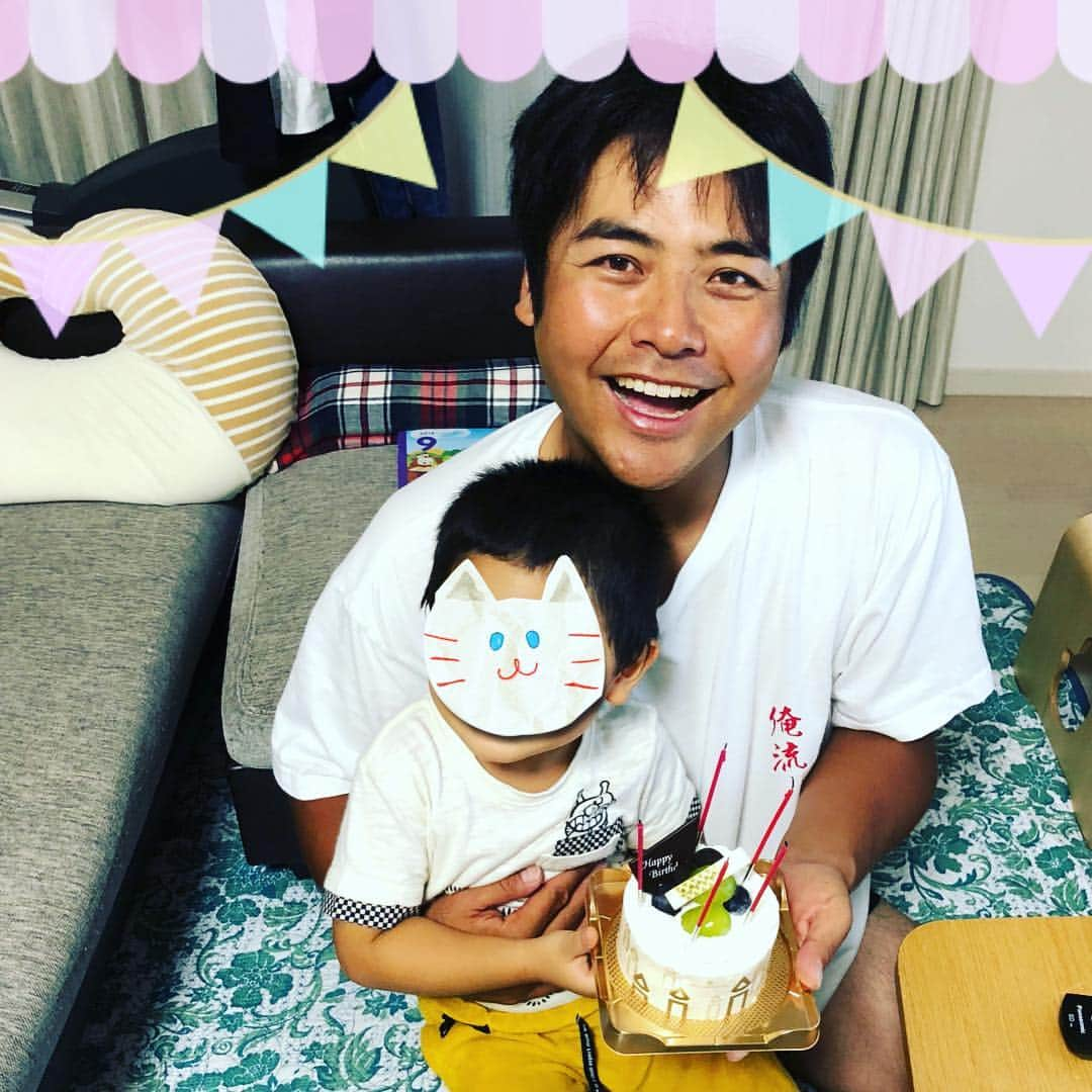 竹下佳江さんのインスタグラム写真 - (竹下佳江Instagram)「#江草仁貴  #9月3日 #お誕生日おめでとう #お母さんありがとうございます #笑顔が素敵 #ベストパートナー #これからもよろしくね #鬼嫁ではありません」9月3日 22時42分 - takechanman0318