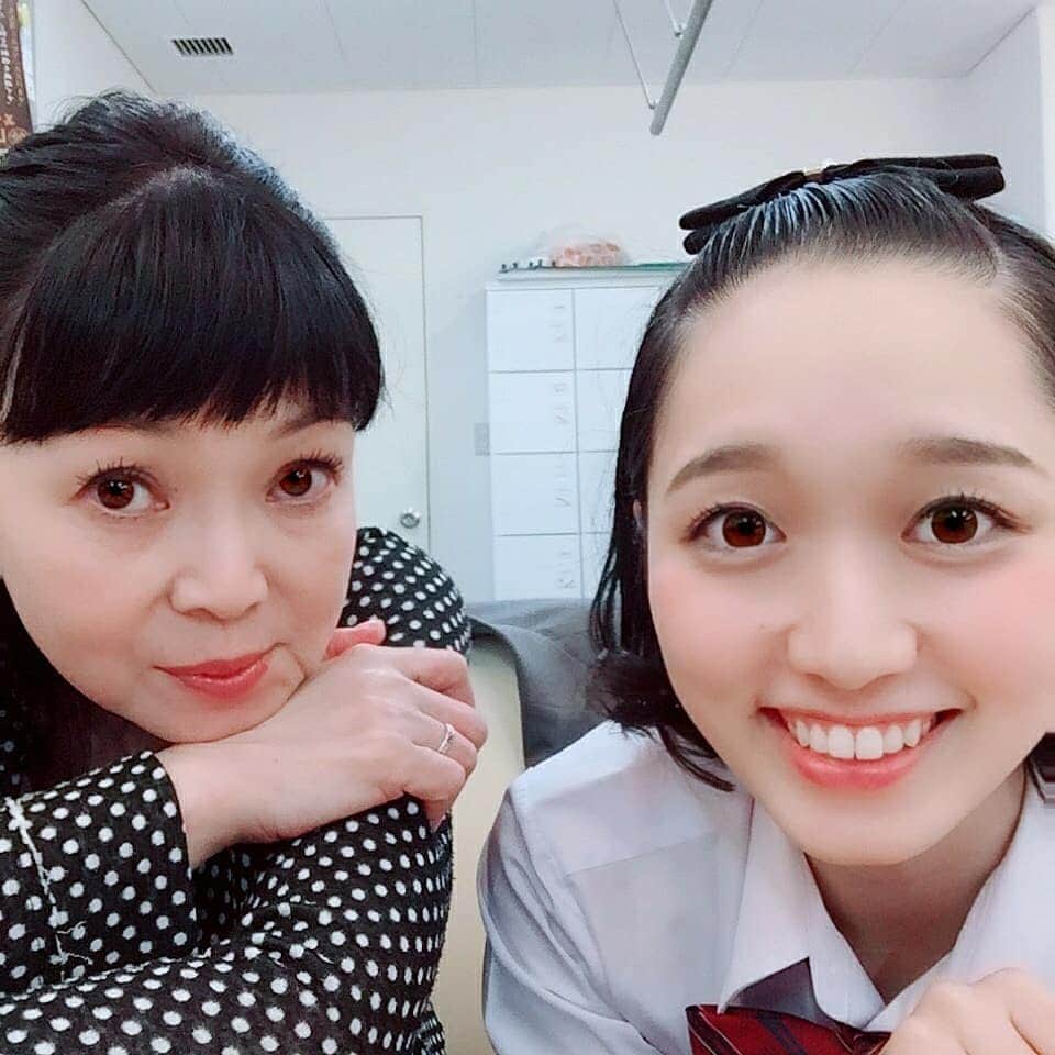 松浦景子さんのインスタグラム写真 松浦景子instagram 私顔丸っ 明日は台風ですが なんばグランド花月は通常通り公演あります 新喜劇は初日です お越しの方はお気をつけて そして なにより 皆様安全第一 でよろしくお願いします あ やすえ姉さんの
