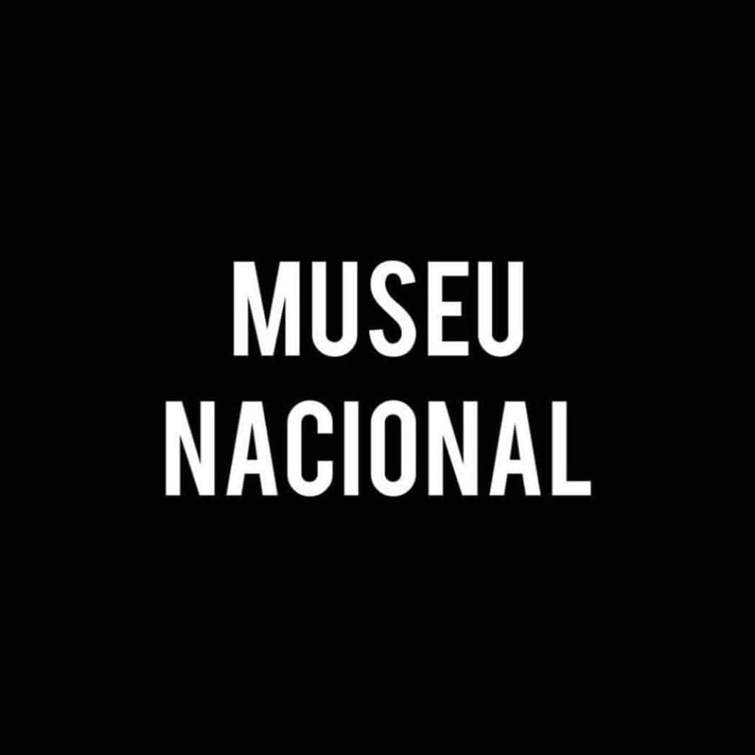 ネイマールさんのインスタグラム写真 - (ネイマールInstagram)「Que tristeza .... o que aconteceu com o Museu Nacional, no Rio de Janeiro. É como se uma parte de mim, de cada um de nós, brasileiros, também tivesse sido queimada. Uma tragédia!!!」9月3日 23時21分 - neymarjr