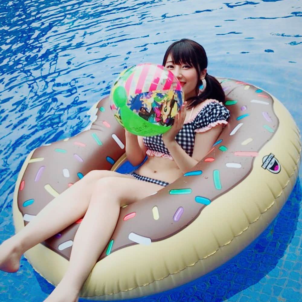 霧島さくら  水着 霧島さくらさんのインスタグラム写真 - (霧島さくらInstagram)「プール🏊💭 @@@@ #プール #今日は