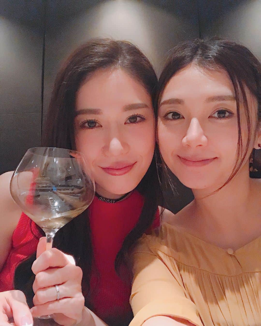 今井成美のインスタグラム：「お友達が美味しい串カツのお店に連れて行ってくれました😘 サプライズで可愛いデザートプレートがでてきたよ😍  #北新地 #口勝」