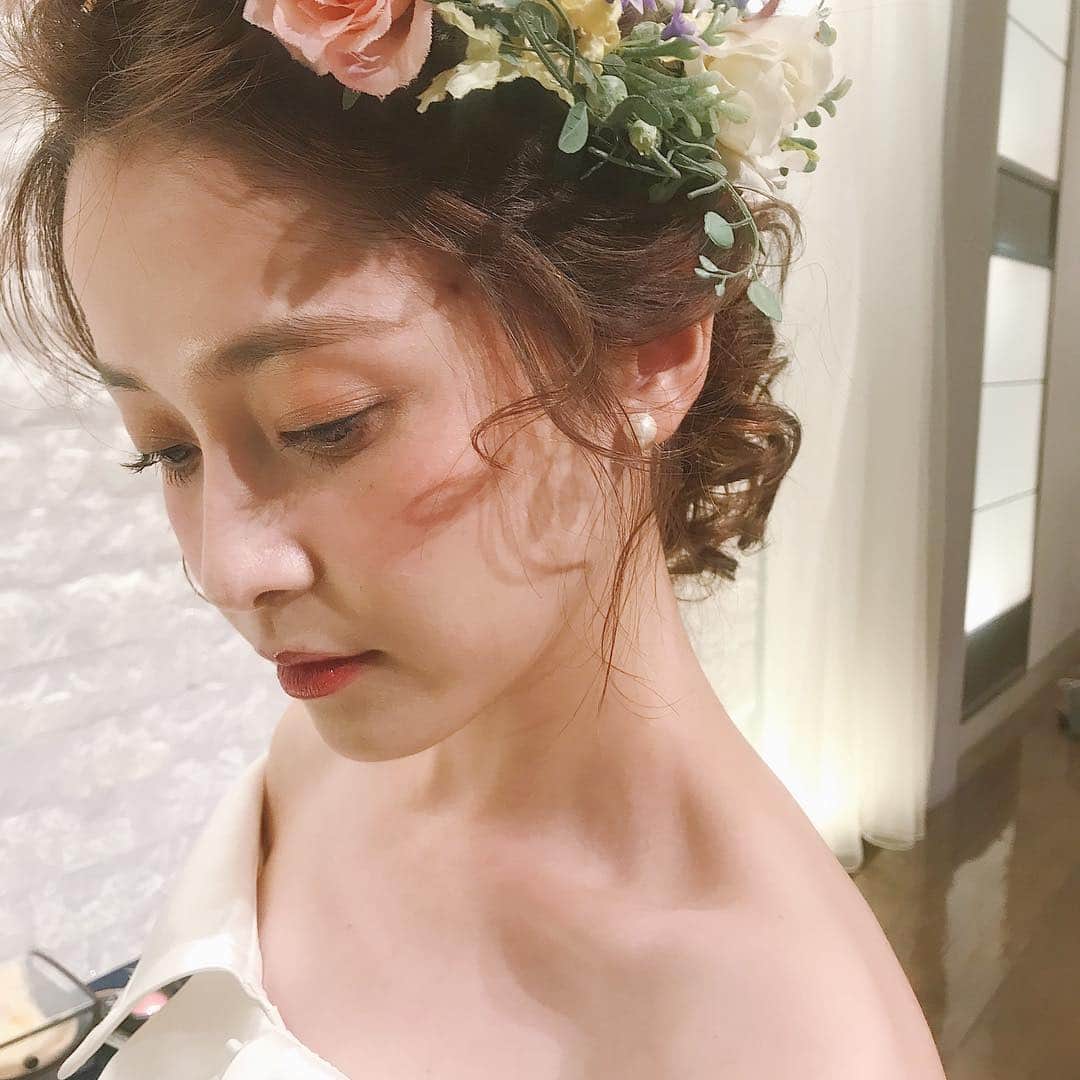 福間エリサさんのインスタグラム写真 - (福間エリサInstagram)「bridal hairmake💐 ﻿ ﻿ #wedding#hair#make#エリサメイク﻿ #ブライダルヘア#ブライダルメイク﻿」9月4日 22時28分 - erisa_fukuma