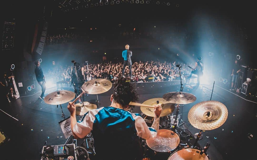 coldrainさんのインスタグラム写真 - (coldrainInstagram)「Cyan presents BLACK × BLUE #coldrain #Cyan  Photos by @yamada_mphoto」9月4日 23時00分 - coldrain_official