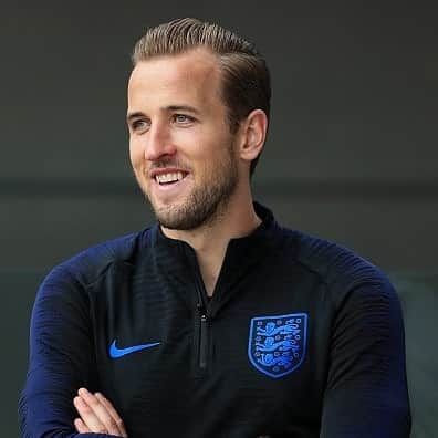 ハリー・ケインのインスタグラム：「Great being back in the @england camp. Time to refocus looking forward, not back. 🦁🦁🦁 #ThreeLions #England」