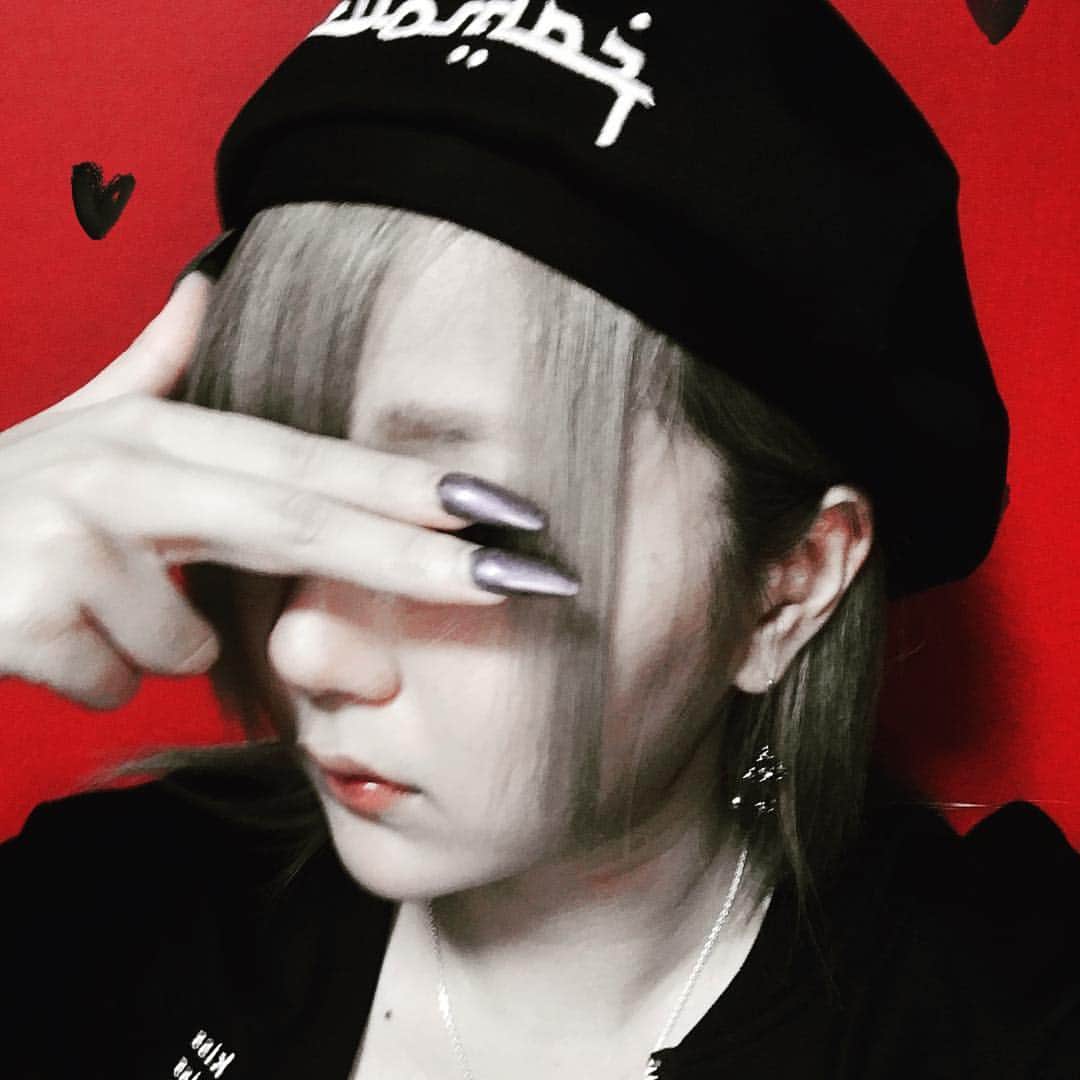 多田岬さんのインスタグラム写真 - (多田岬Instagram)「初めてベレー帽🦋#worldwidefamous」9月5日 20時50分 - ota_tada_