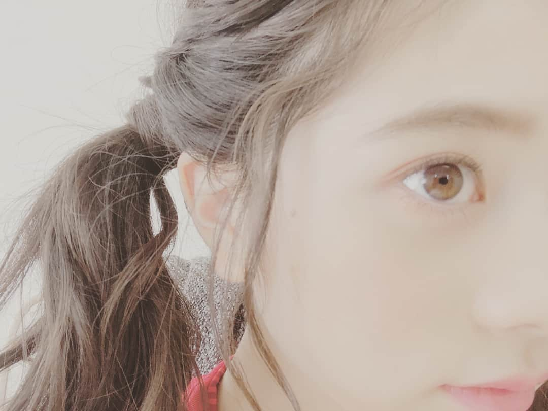 桜田ひよりさんのインスタグラム写真 - (桜田ひよりInstagram)「今日は取材デーです！ 衣装が写せないので顔のアップ😬  #牛と豚 #よく見ると #牛の前足がない…😳」9月5日 17時03分 - hiyori_sakurada_official