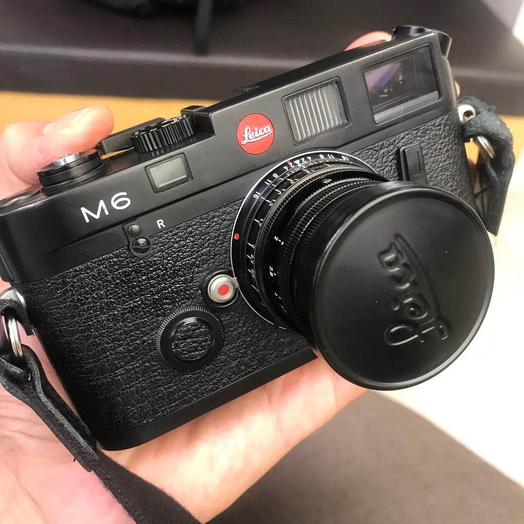 ホン・ジョンヒョンのインスタグラム：「가자 친구야 📷」
