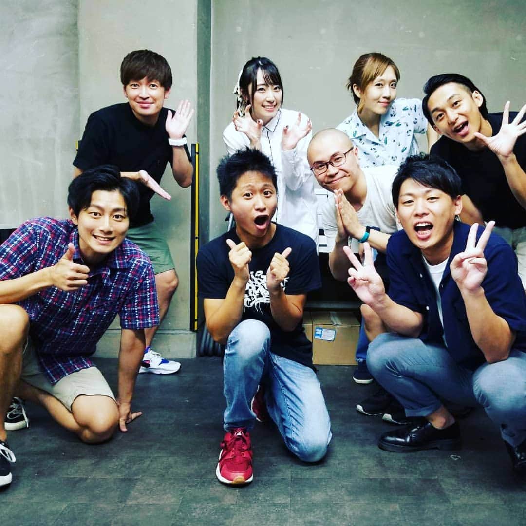 中村竜太郎 のインスタグラム：「「松井咲子の爆笑クレッシェンド」見てくれた方ありがとうございました☆ #松井咲子 #どどん #センス爆発女 #ニダンギア #シューマッハ」