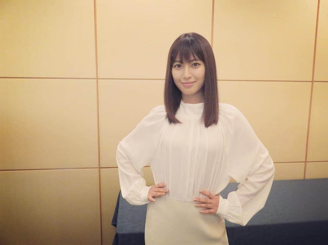瀧本美織のインスタグラム：「#ミキプルーン#新#cm#発表会#white#ワンピース」