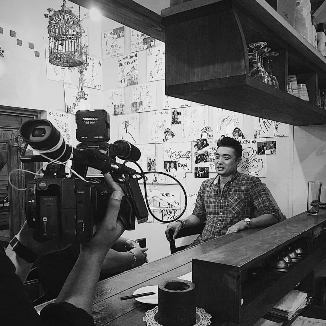 木下レオンのグルメインスタ